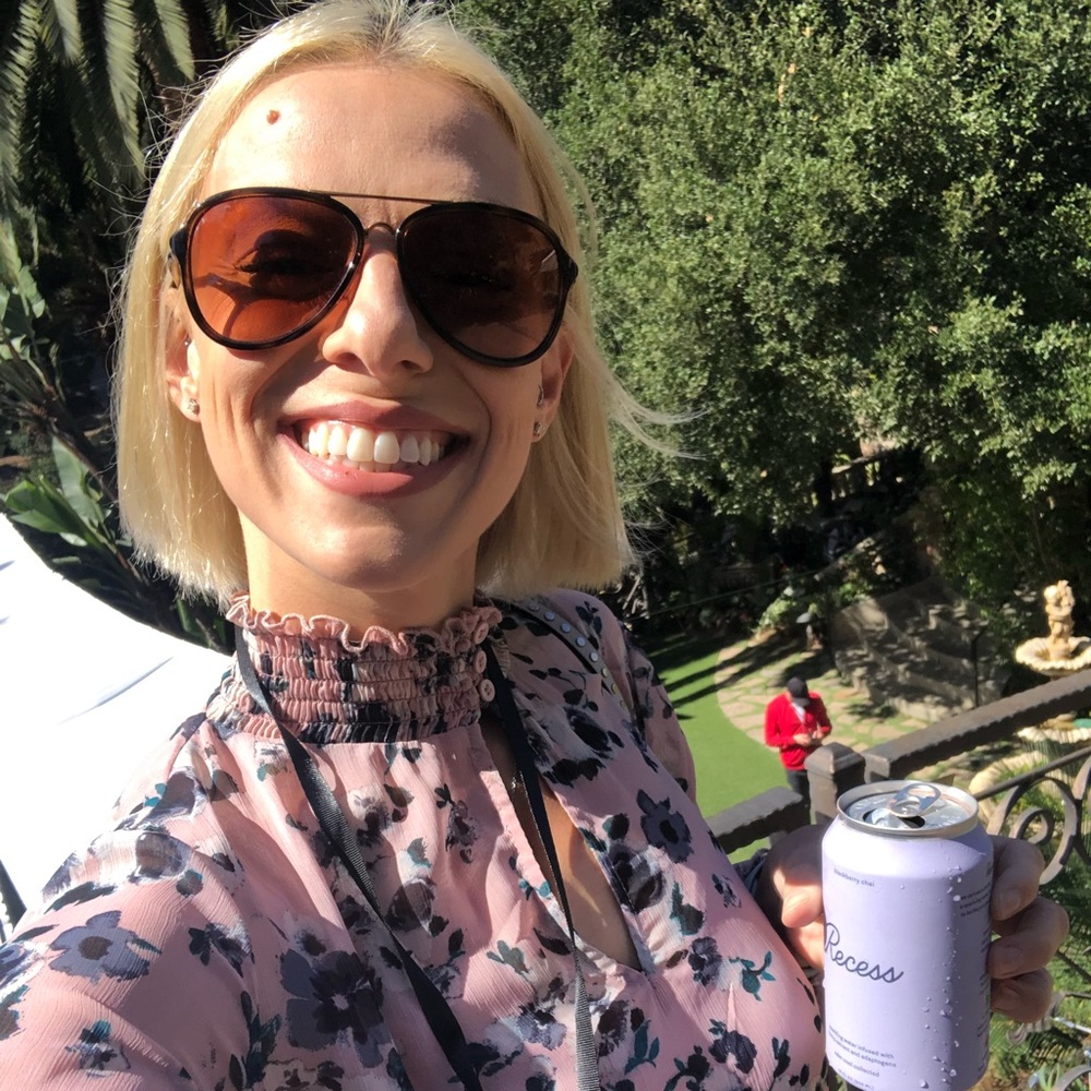 Meet your Posher, Jessica